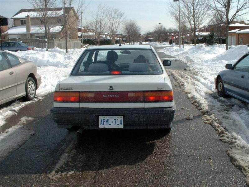 Toms 1991 4 doorr civic project 003.jpg